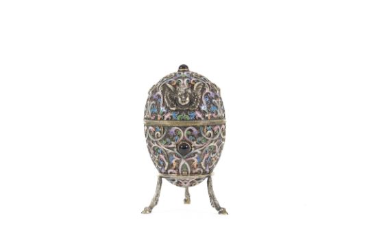 Silver, Design & Furnishings