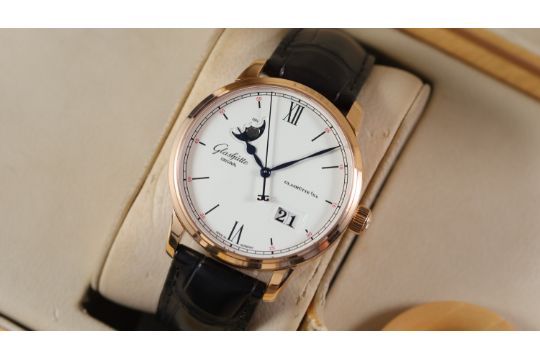 Glashutte Senator Excellence Panorama Date Moonphase