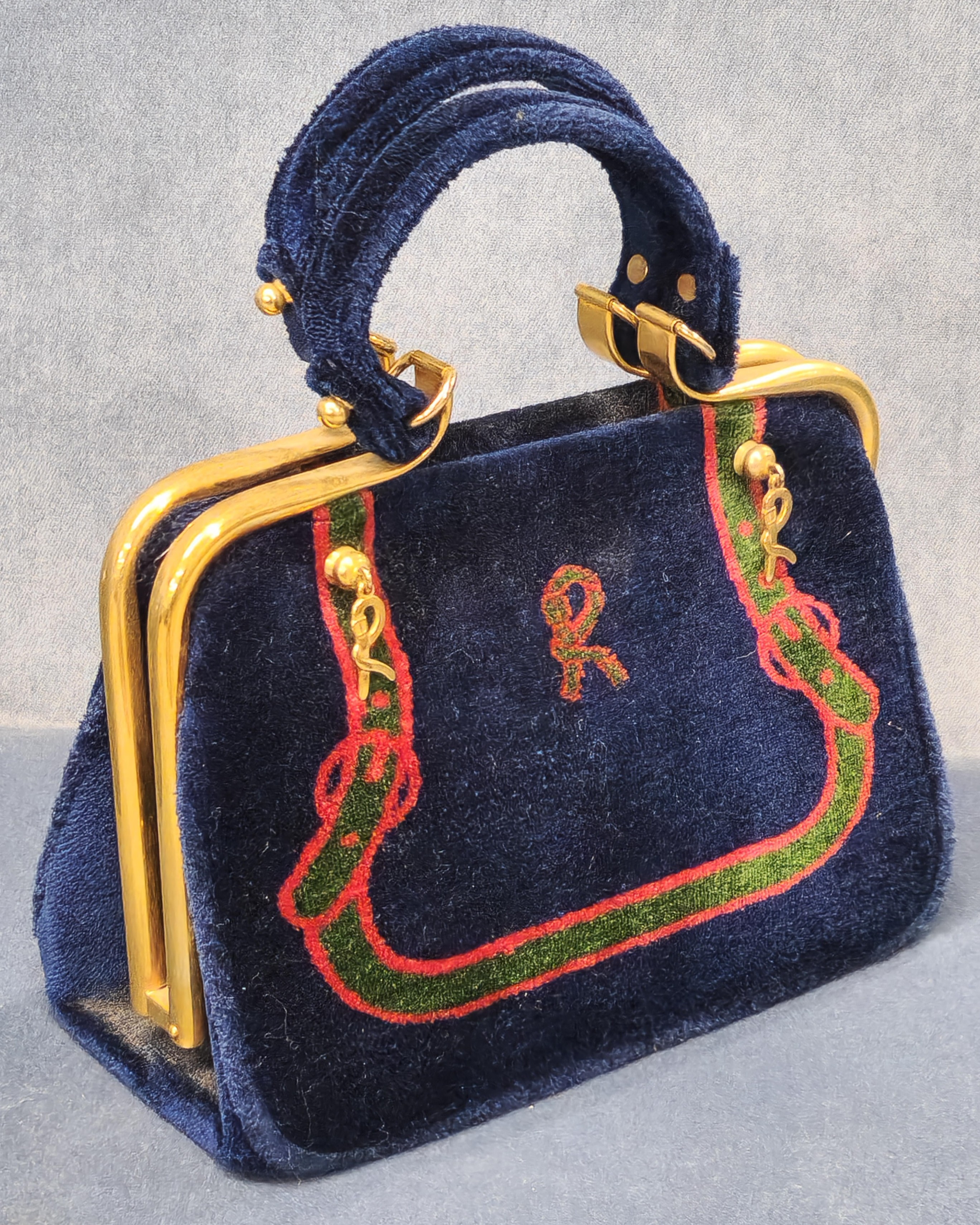 Designer Fashion And Vintage Clothing