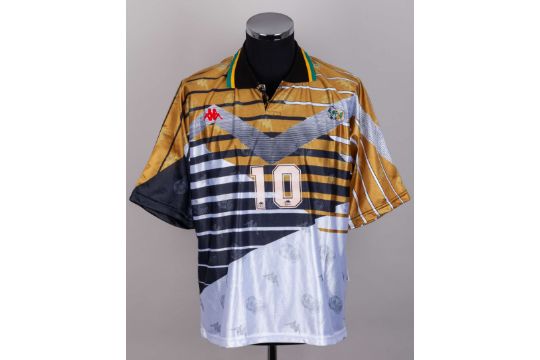 South Africa - John Moshoeu gold, black and white No.10