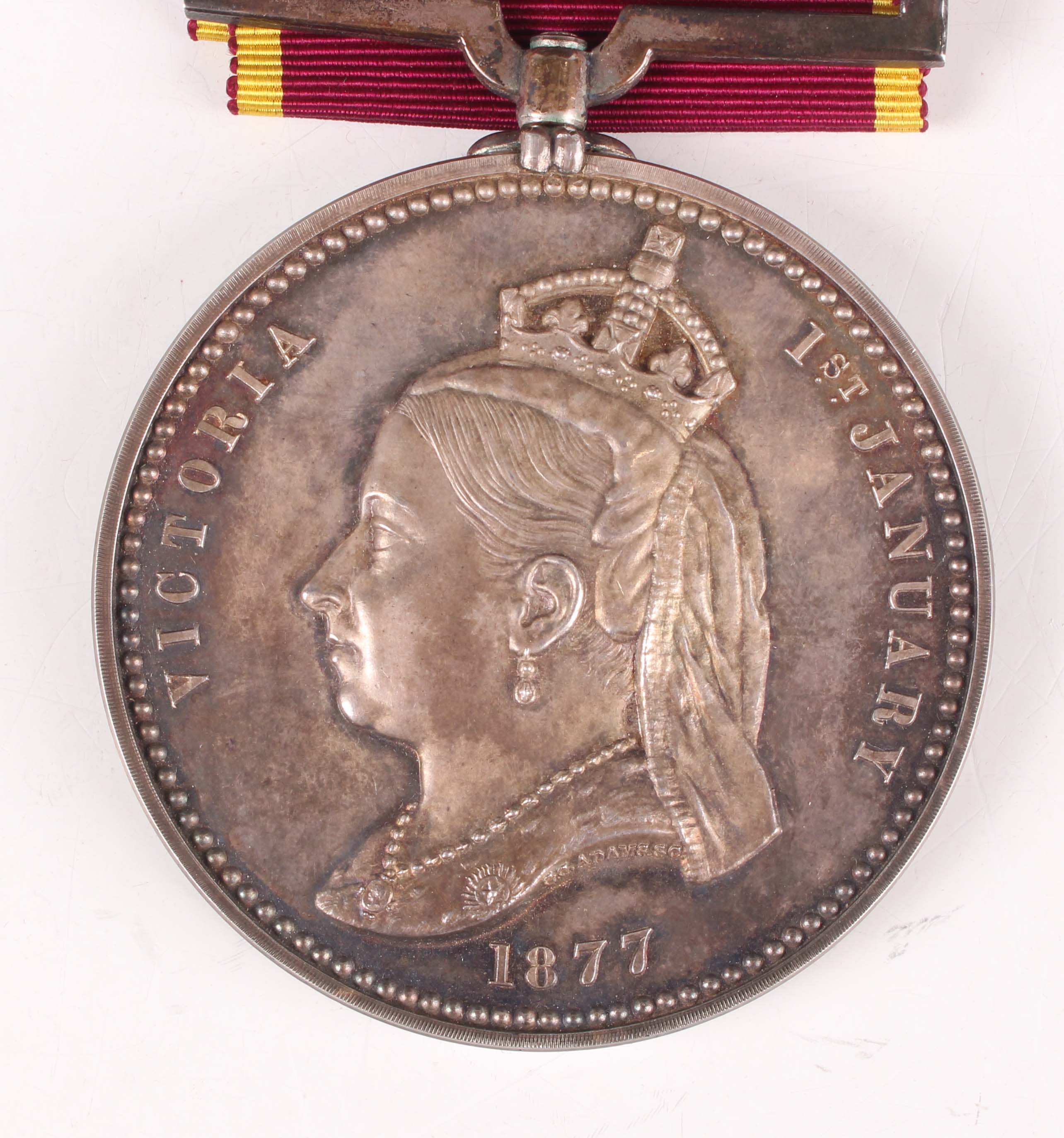 Firearms & Edged Weapons. Militaria, Medals & Awards.