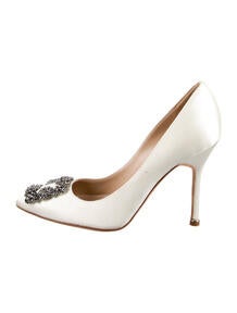 Satin Crystal Embellishments Pumps