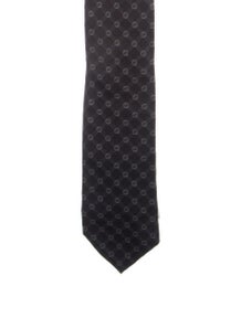 Interlocking G Patterned Tie