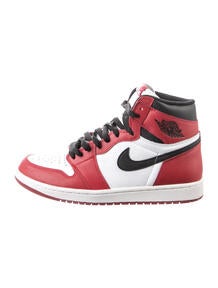 1 Retro Chicago (2015) Sneakers