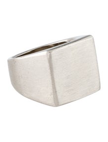 Signet Ring