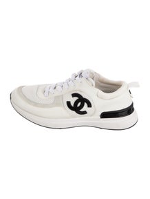 Interlocking CC Logo Leather Sneakers