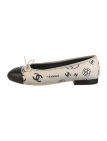 2023 Interlocking CC Logo Ballet Flats