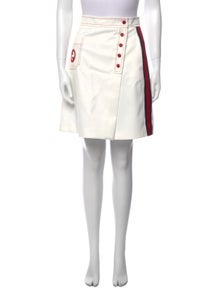 Embroidered Accent Knee-Length Skirt