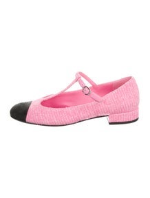 2023 Interlocking CC Logo Mary Jane Flats