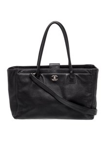 Medium Executive Cerf Tote