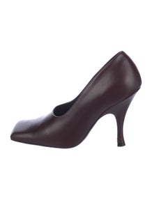 Leather Leather Trim Embellishment Pumps