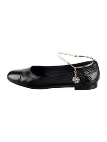 2023 Interlocking CC Logo Ballet Flats