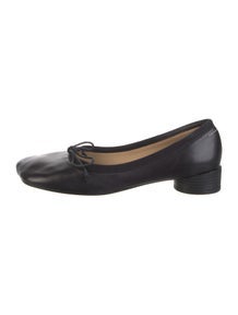 Leather Bow Accents Pumps