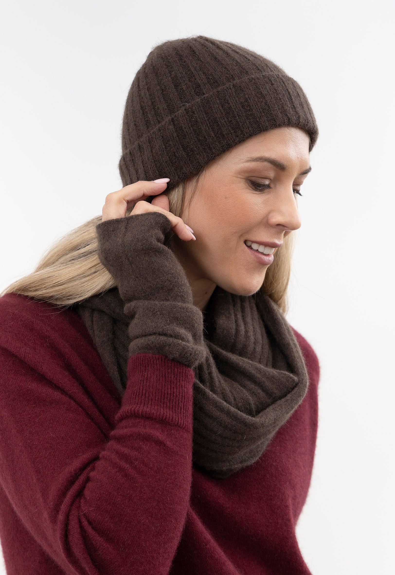 Merino Possum Rib Beanie Cocoa