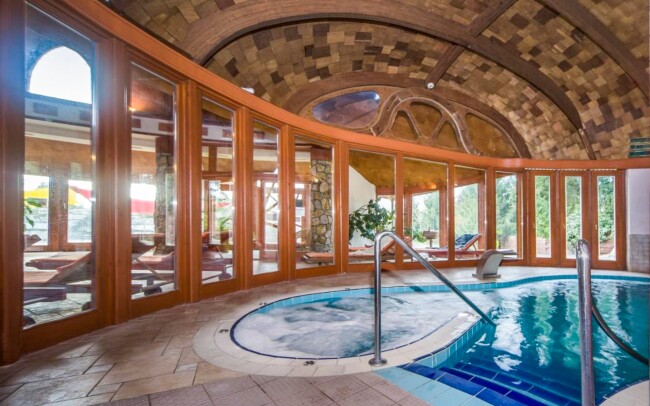 Bük: Relax ve wellness i termálech + masáž