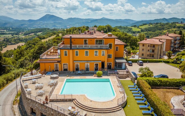 Itálie s bazénem a posilovnou + půjčení kol