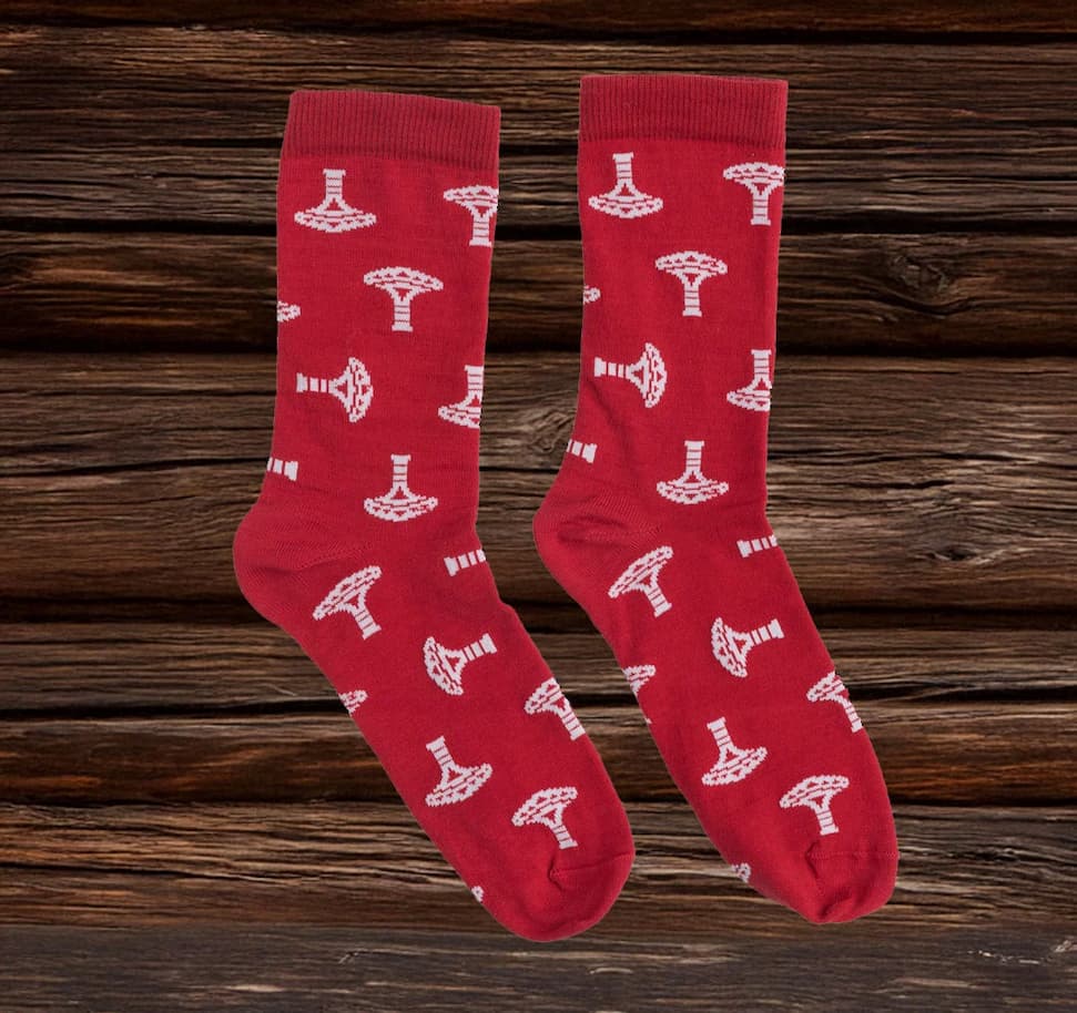 A female soldier in full Finnish M05 combat gear