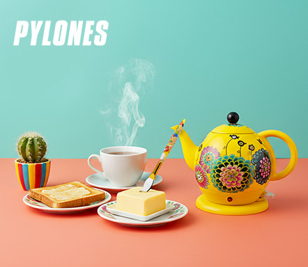 Pylones