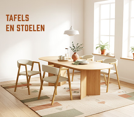 Tafels en stoelen