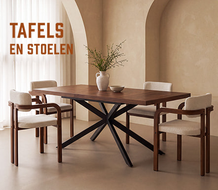 Tafels en stoelen
