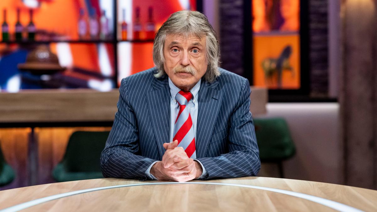 Johan Derksen doet boekje open over 'hobbelige' onderhandeling John de Mol