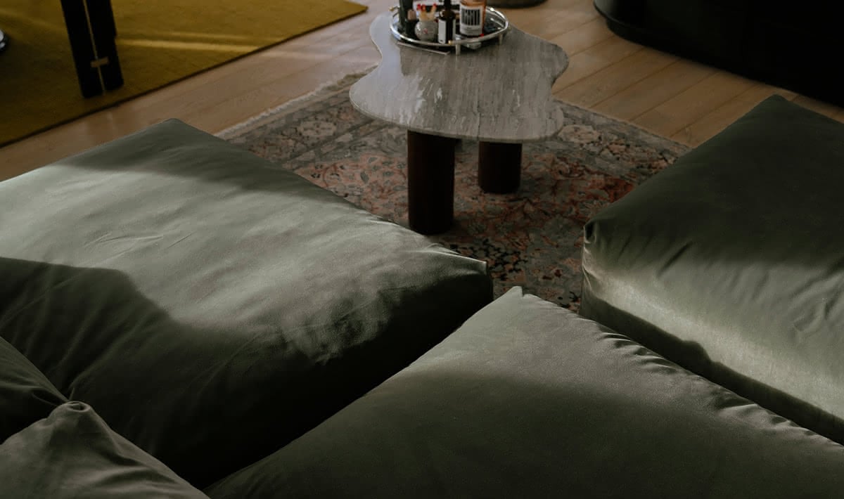 vetsak sofa living room setup