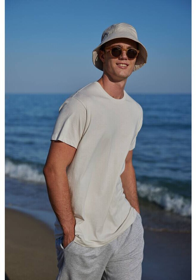 Image of B&C BC01T - Camiseta para hombre 100% algodón