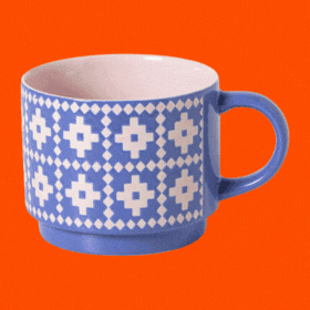 Mokken clashing colours