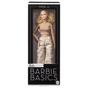 BARBIE BASICS -nukke