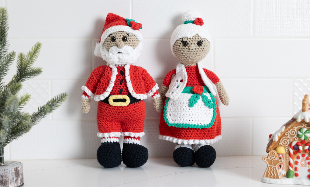 Crochet Santa & Mrs Claus Dolls Pattern