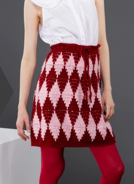 Caron Crochet Graphic Skirt Pattern