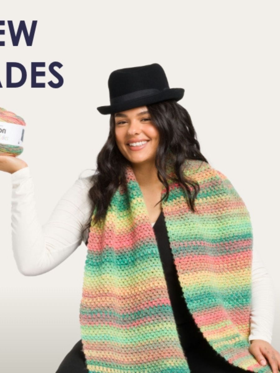 Caron Wrapped in Warmth Crochet Scarf Pattern