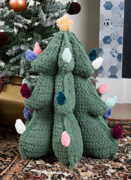 Bernat Merry Mod Crochet Christmas Tree Pillow Pattern