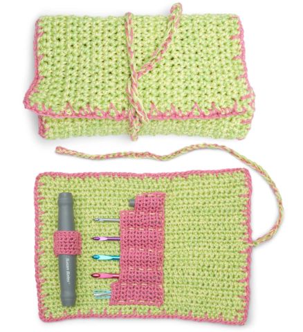 Aunt Lydia Crochet Twist N Lock Small Case Pattern
