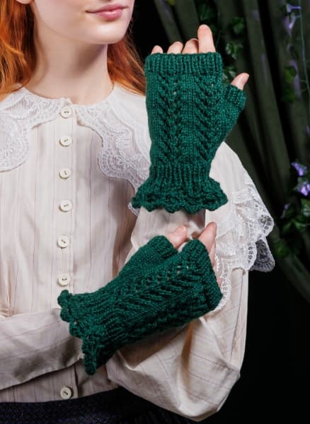 Patons Knit Ruffle Lace Glovettes