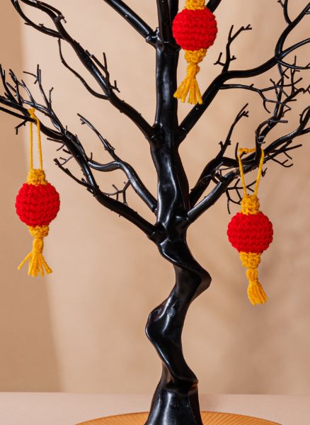 Free Crochet Lunar Lanterns Pattern