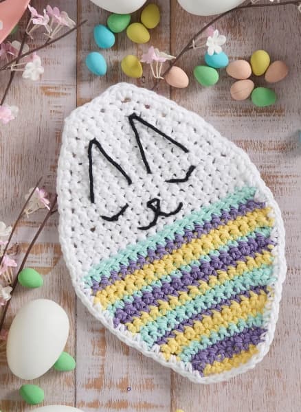 Free Crochet Egg-cellent Bunny Dishcloth Pattern