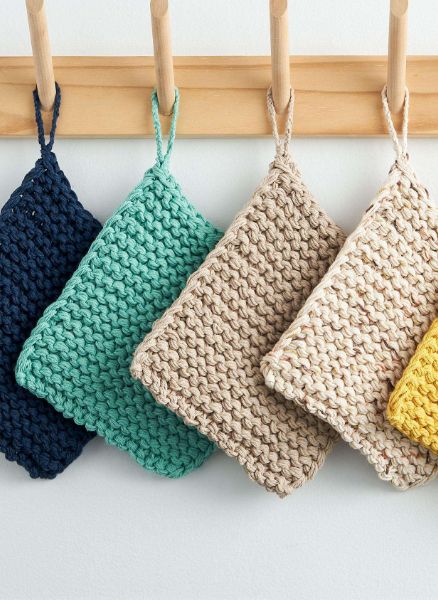 Free Knit Super-Fast Chunky Garter Stitch Dishcloth Pattern