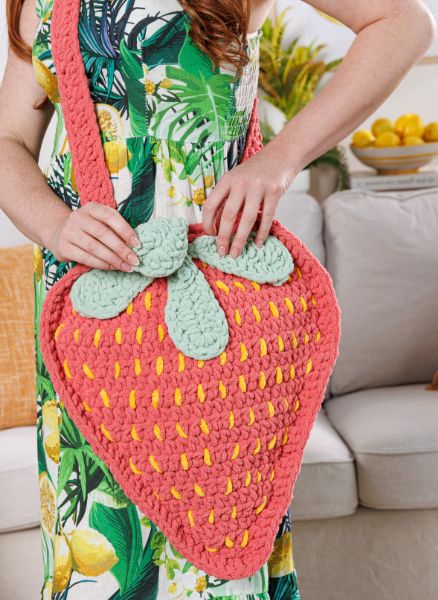 Free Plush Berry Crochet Bag Pattern
