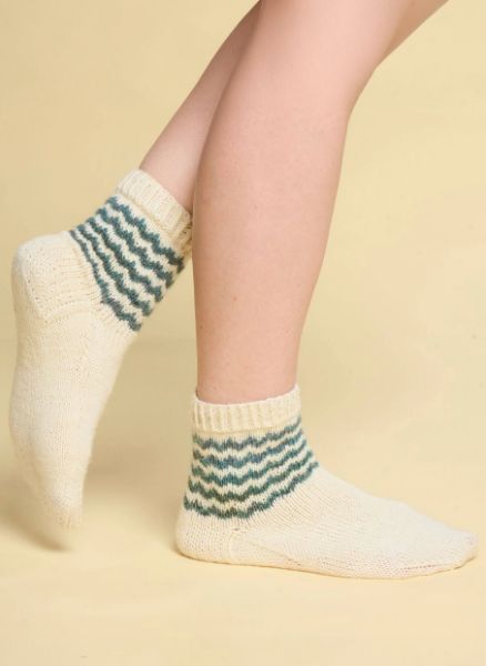 Free Kroy Zig-a-Zig-ahh Knit Socks Pattern
