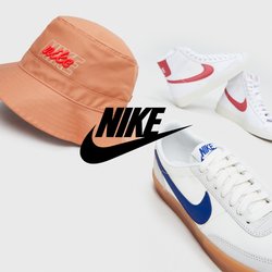 Nike Sportswear - Scarpe & Accessori