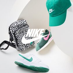 Nike Sportswear - Scarpe & Accessori