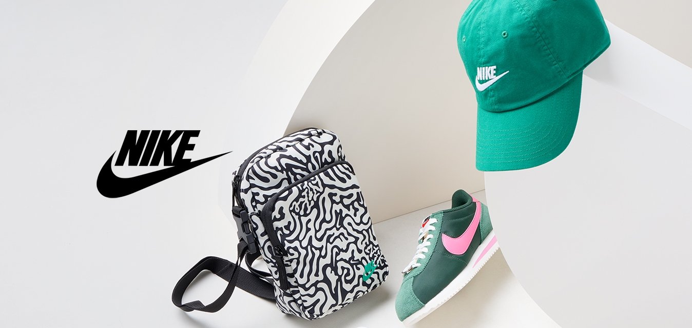 Nike Sportswear - Scarpe & Accessori