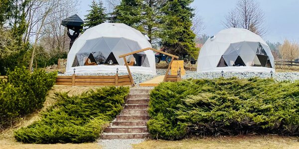 Glamping v Beskydoch s raňajkami v piknikovom koši: sauna a termálny bazén