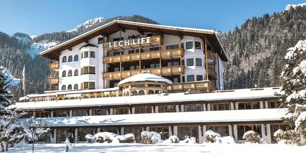 Zima v Tirolsku: horský hotel s raňajkami aj wellness, lyže