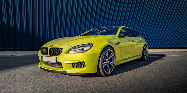 Jazda na BMW M6 COMPETITION: Užite si pocit ako pravý pretekár