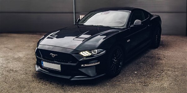 Jazda na FORD MUSTANG GT 5.0 V8 alebo prenájom na celý víkend