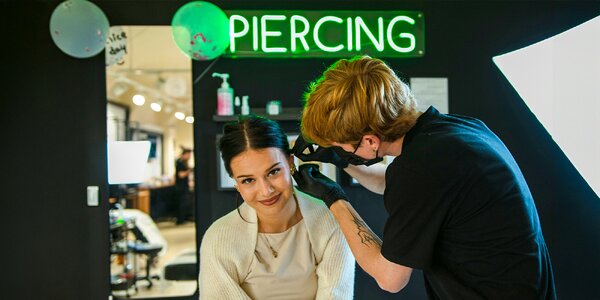 Piercing alebo poukaz na tetovanie či permanentný make-up