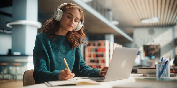 Individuálne online doučovanie pre všetky vekové kategórie