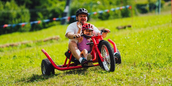 Aktivity Park Vrátna – Paseky: Užite si trojkolky, tubing a trampolíny